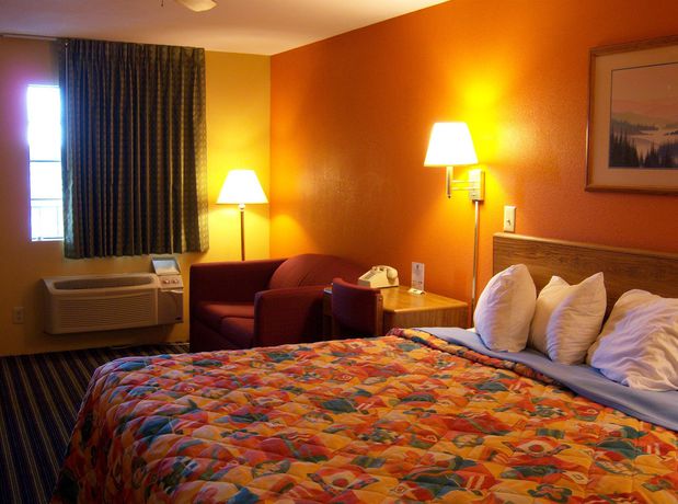 Imagen de la habitación del Hotel Lakeside Inn, Guntersville. Foto 13