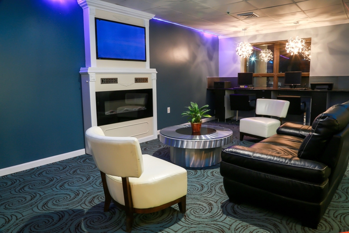 Imagen de los interiores del Hotel Lakeside Inn, Wakefield. Foto 14