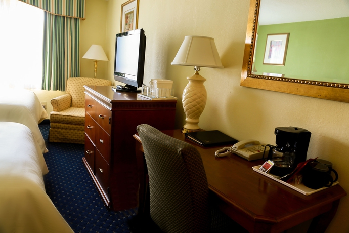 Imagen de la habitación del Hotel Lakeside Inn, Wakefield. Foto 11