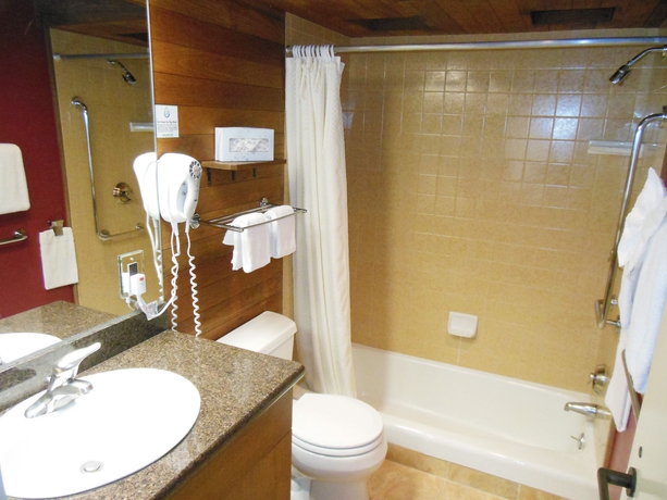 Imagen de la habitación del Hotel Lakeside Inn and Casino. Foto 6