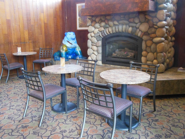 Imagen de los interiores del Hotel Lakeside Inn and Casino. Foto 15