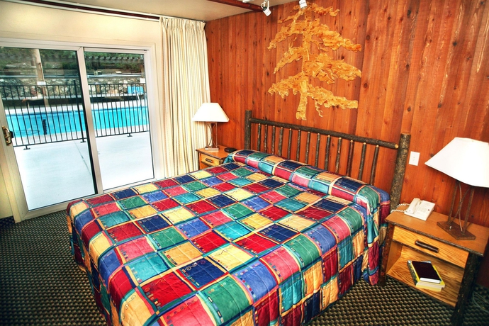 Imagen de la habitación del Hotel Lakeside Inn and Casino. Foto 9