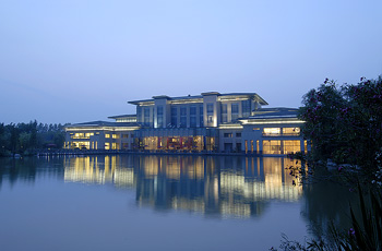 Imagen general del Hotel Lakeside Jianguo. Foto 1