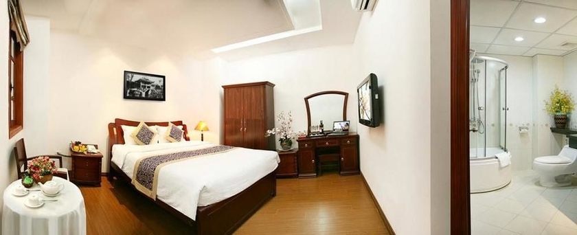 Imagen de la habitación del Hotel Lakeside Palace. Foto 9