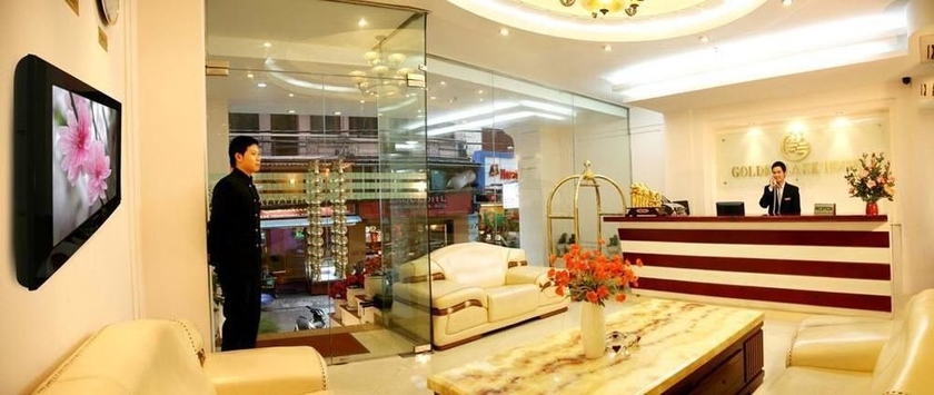 Imagen de los interiores del Hotel Lakeside Palace. Foto 16