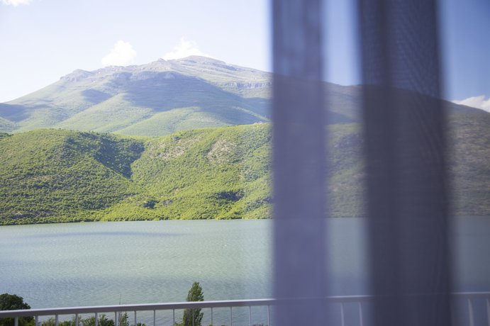 Imagen general del Hotel Lakeside, Prizren. Foto 2