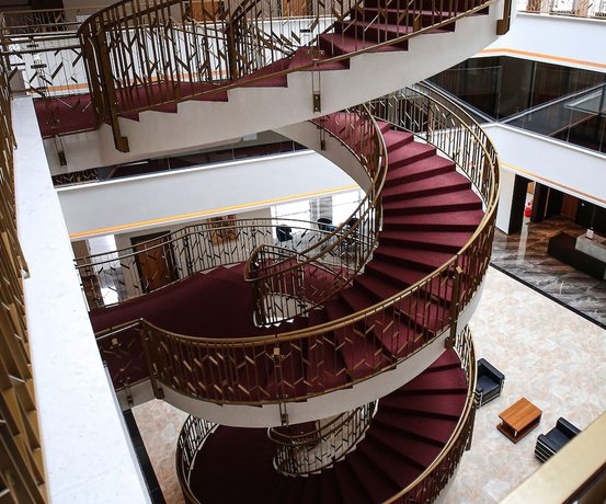 Imagen de los interiores del Hotel Lakeside, Prizren. Foto 6