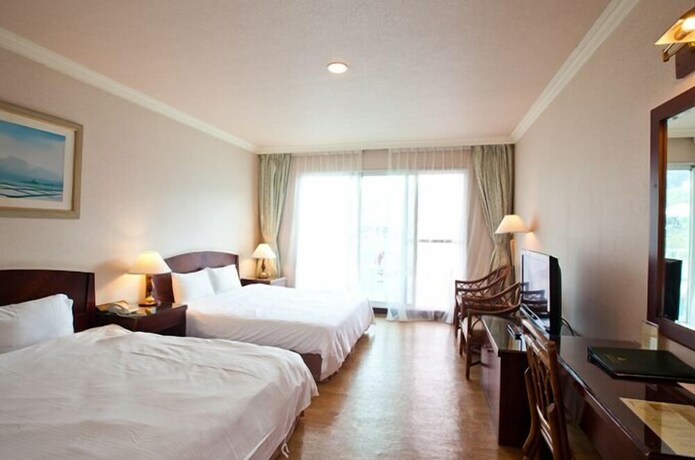 Imagen de la habitación del Hotel Lakeside Resort, Nantou. Foto 34