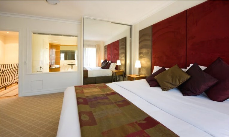 Imagen de la habitación del Hotel Lakeside Suites 3. Foto 5