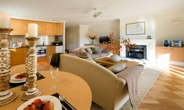 Imagen de la habitación del Hotel Lakeside Suites, Daylesford. Foto 9