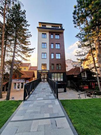 Imagen general del Hotel Lakeside, Zlatibor. Foto 11