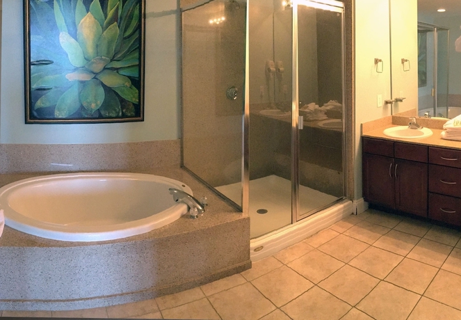 Imagen de la habitación del Hotel Laketown Wharf By Emerald View Resorts. Foto 12