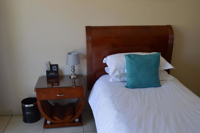 Imagen de la habitación del Hotel Lakeview Boutique And Conference Center. Foto 13