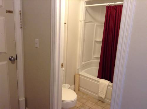 Imagen de la habitación del Hotel Lakeview. Foto 7