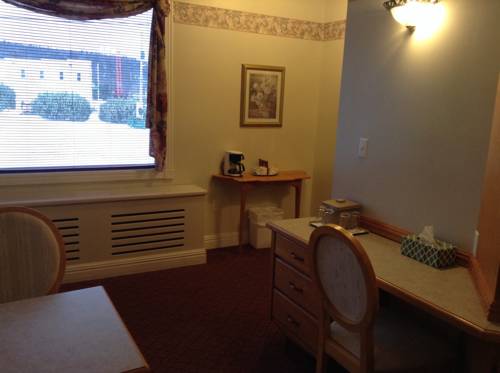 Imagen de la habitación del Hotel Lakeview. Foto 8