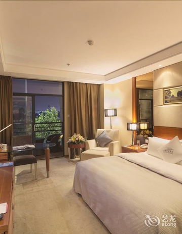 Imagen de la habitación del Hotel Lakeview Golf Kunming. Foto 4