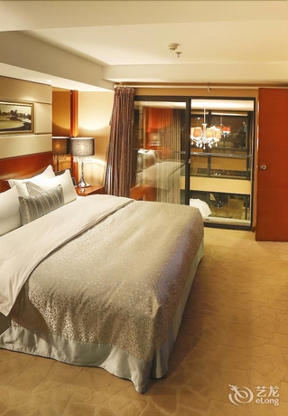 Imagen de la habitación del Hotel Lakeview Golf Kunming. Foto 5