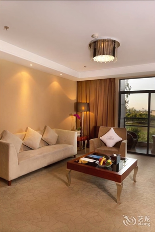 Imagen de la habitación del Hotel Lakeview Golf Kunming. Foto 9