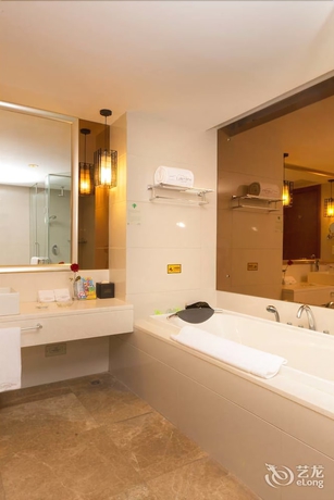 Imagen de la habitación del Hotel Lakeview Golf Kunming. Foto 11