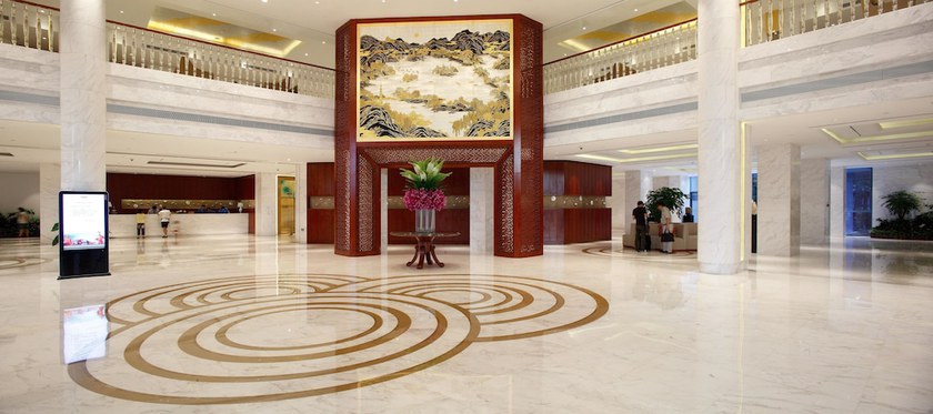 Imagen de los interiores del Hotel Lakeview Hangzhou. Foto 19