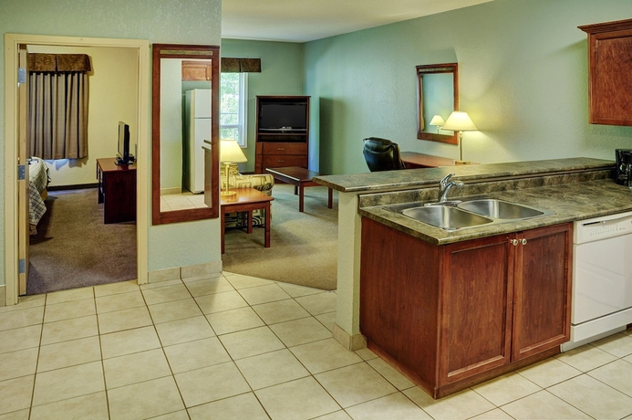 Imagen de la habitación del Hotel Lakeview Inns and Suites - Chetwynd. Foto 15