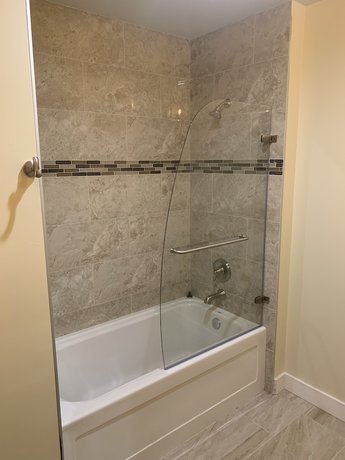 Imagen de la habitación del Hotel Lakeview, Kirkland. Foto 8