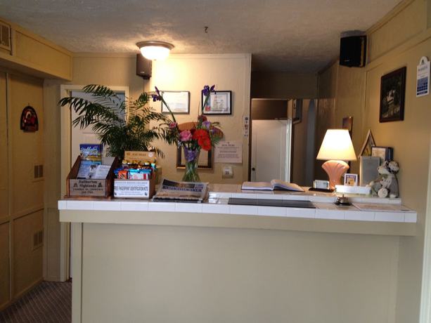 Imagen de los interiores del Hotel Lakeview Motel. Foto 13