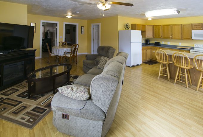 Imagen de la habitación del Hotel Lakeview Motel and Apartments. Foto 8