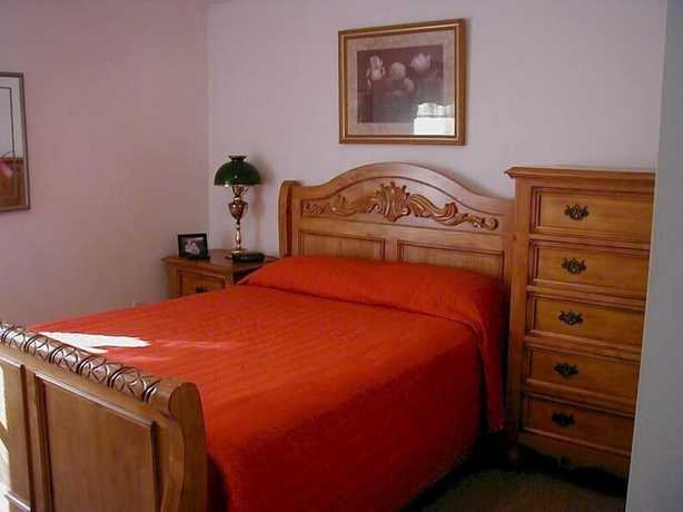 Imagen de la habitación del Hotel Lakeview Motel and Apartments. Foto 11