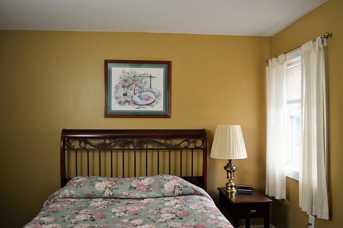 Imagen de la habitación del Hotel Lakeview Motel and Apartments. Foto 19