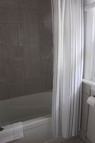 Imagen de la habitación del Hotel Lakeview Motel and Cottages. Foto 11