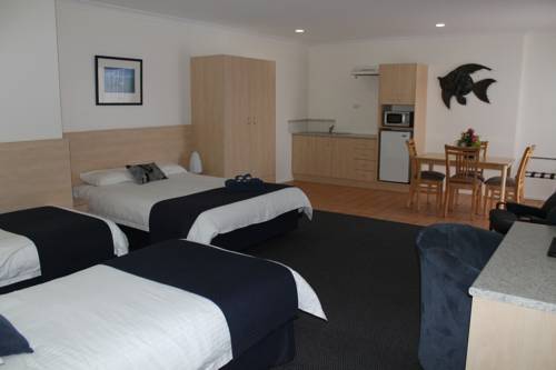 Imagen de la habitación del Hotel Lakeview Motor Inn. Foto 6