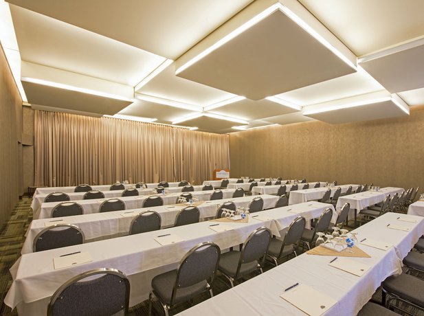 Imagen de los interiores del Hotel Lakeview Signature, Trademark Collection by Wyndham. Foto 11