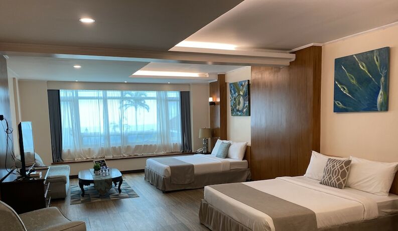 Imagen general del Hotel Lakeview Suites, Batangas City. Foto 8