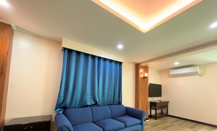 Imagen general del Hotel Lakeview Suites, Batangas City. Foto 9
