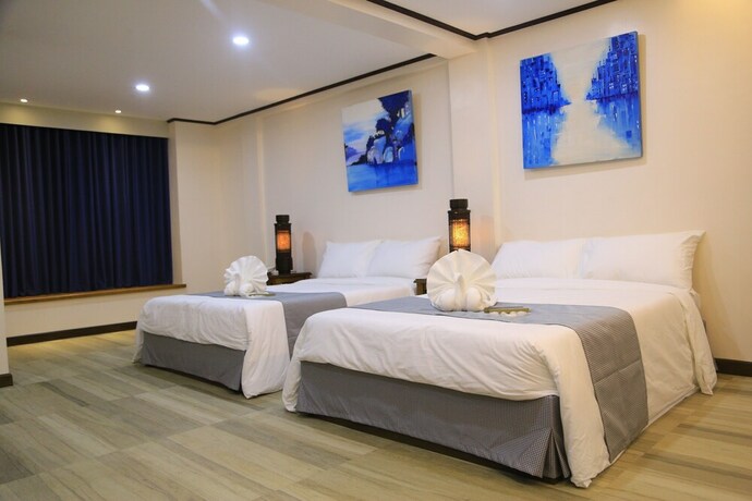 Imagen de la habitación del Hotel Lakeview Suites, Batangas City. Foto 27
