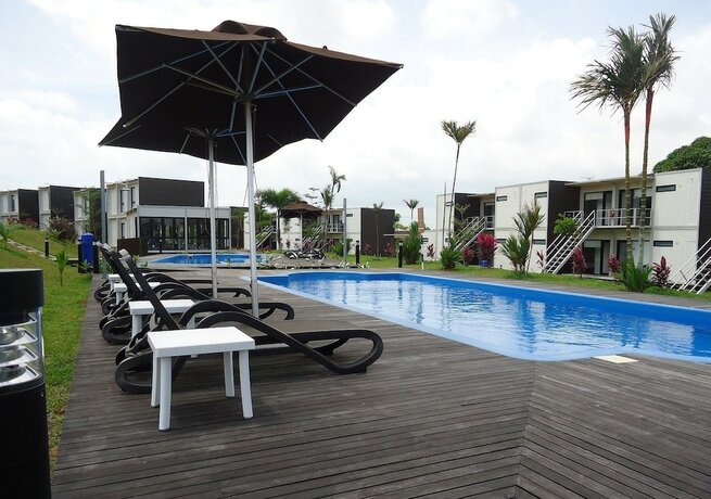 Imagen general del Hotel Lakeview Terrace Resort Pengerang. Foto 6