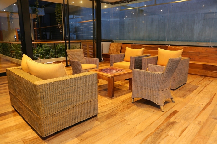 Imagen de los interiores del Hotel Lakewood Residence. Foto 13
