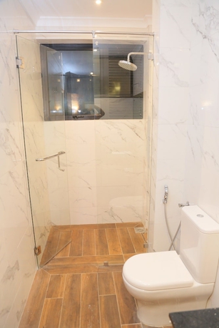 Imagen de la habitación del Hotel Lakewood Residence. Foto 8