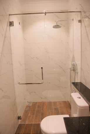 Imagen de la habitación del Hotel Lakewood Residence. Foto 9