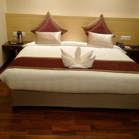 Imagen de la habitación del Hotel Lakhdatar. Foto 28