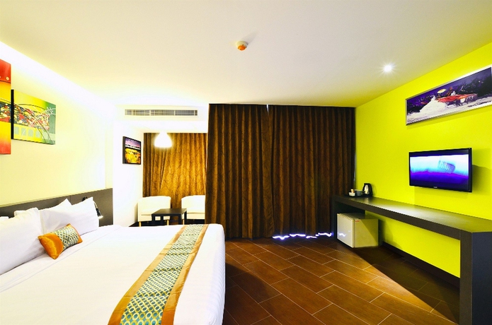 Imagen de la habitación del Hotel Lakkhana Poolside Resort. Foto 8