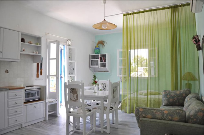 Imagen de la habitación del Hotel Lakki Village. Foto 12