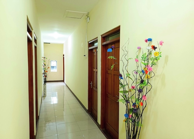 Imagen de los interiores del Hotel Lakoehaz. Foto 15