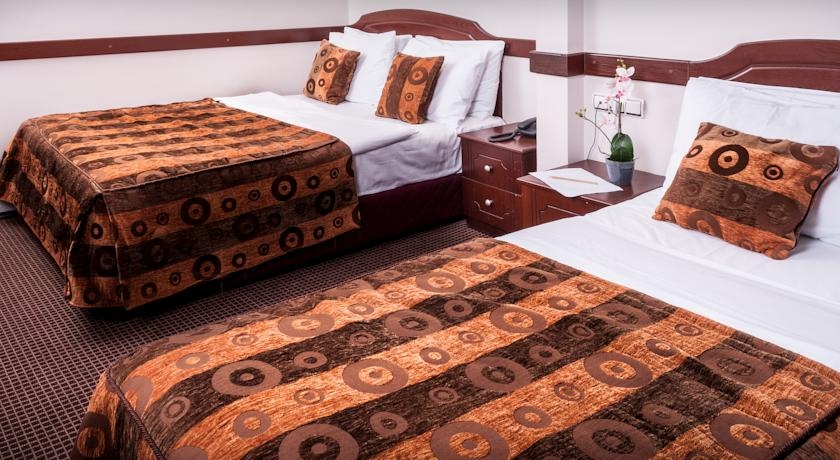 Imagen de la habitación del Hotel Lal. Foto 4
