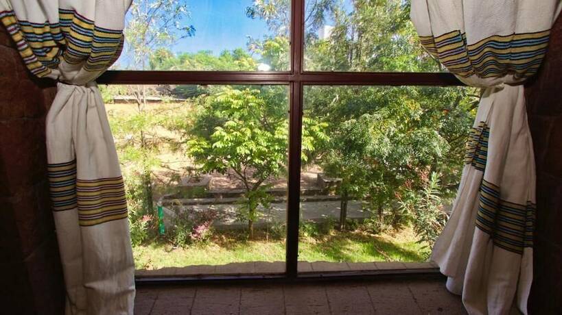 Imagen general del Hotel Lal and Spa. Foto 6