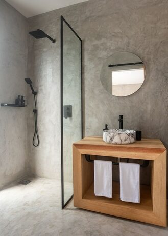 Imagen de la habitación del Hotel LalaGalu. Foto 14