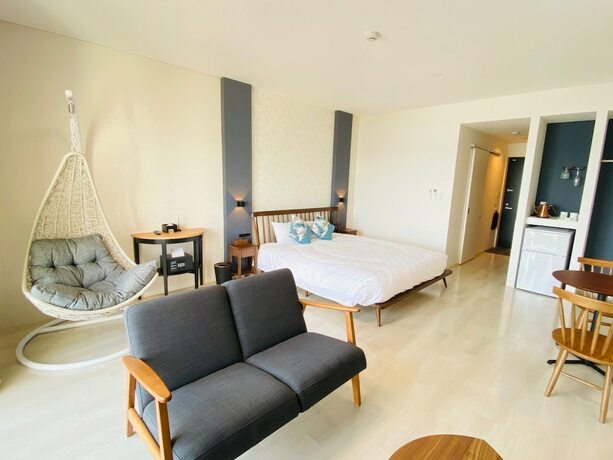 Imagen de la habitación del Hotel Lalamare Kouri. Foto 16