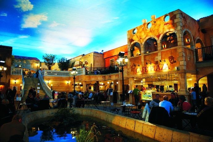 Imagen de los interiores del Hotel Lalandia Resort Billund. Foto 19