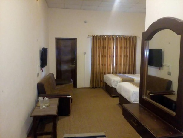 Imagen general del Hotel Lalazar. Foto 3